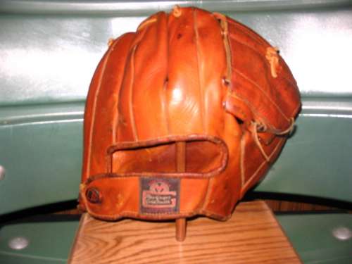 MacGregor Goldsmith Pick Pocket G131 Back